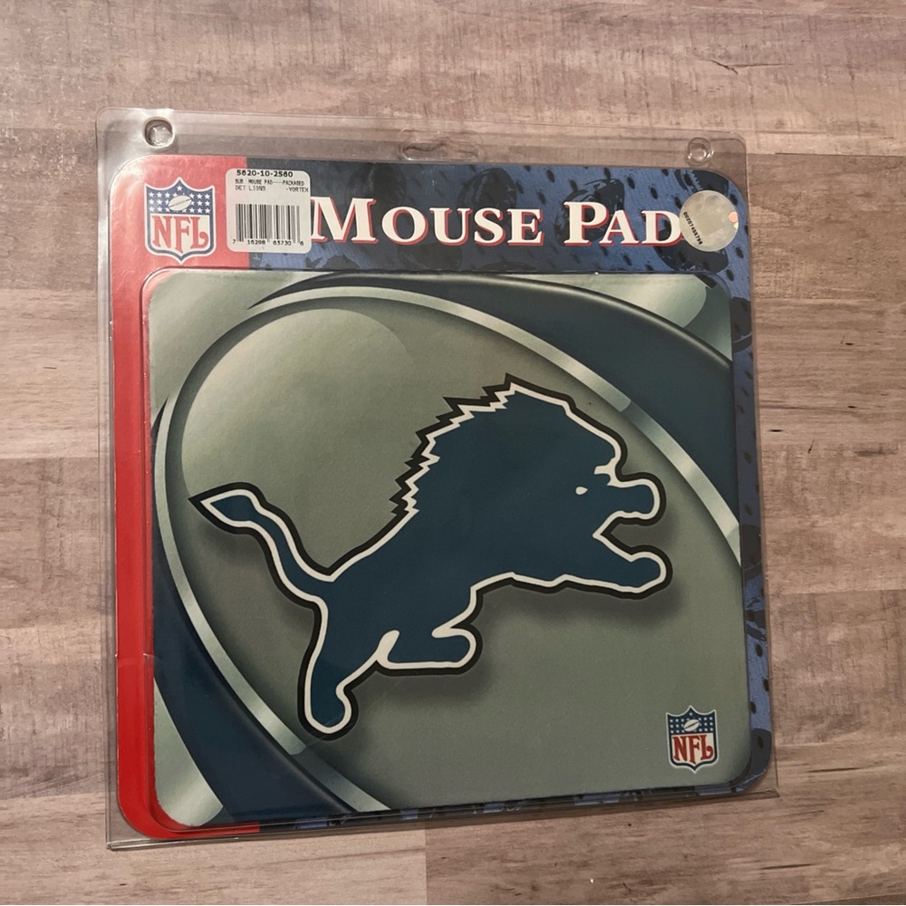 Detroit Lions Football Team Logo NFL Neoprene 8x9” Mouse Pad